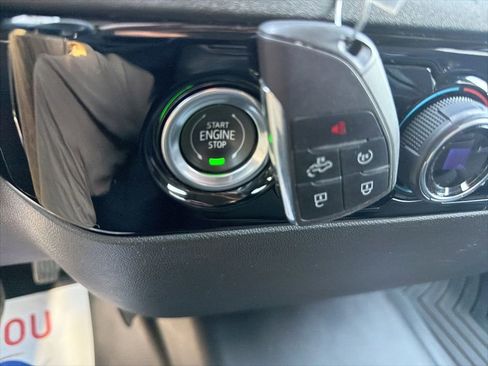 Used 2023 Chevrolet Silverado 1500 LT image 26