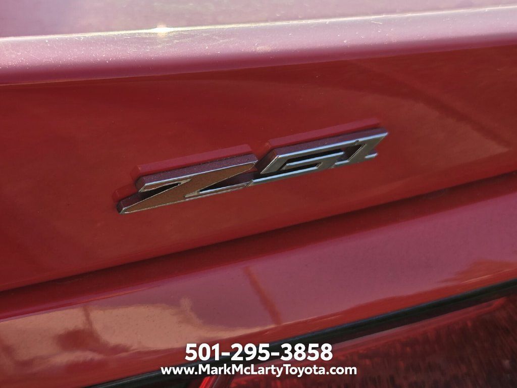 Used 2014 Chevrolet Corvette Stingray Convertible w/ 3LT Preferred Equipment Group RWD image 9