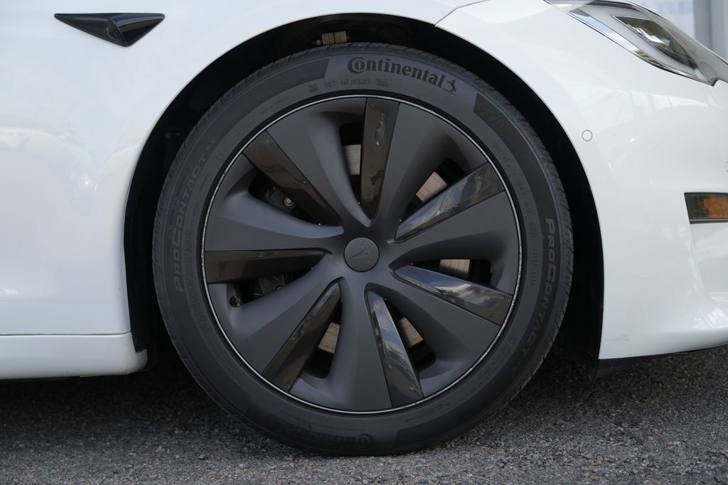 Used 2021 Tesla Model S Long Range AWD/4WD image 12