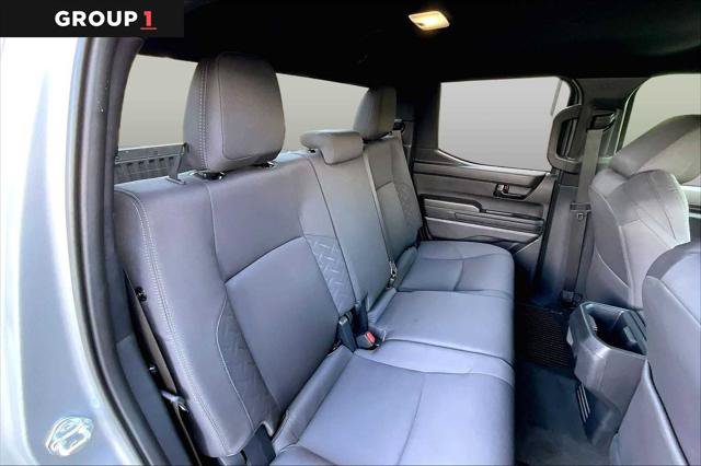 Certified 2025 Toyota Tacoma SR5 AWD/4WD image 21