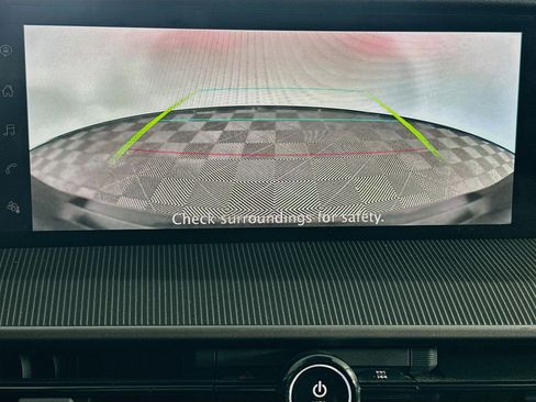 Used 2025 Nissan Murano SV FWD image 22