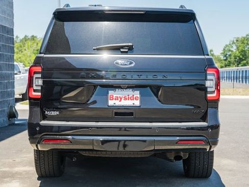 Used 2022 Ford Expedition Max Limited AWD/4WD image 7