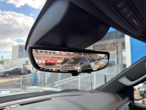 Certified 2023 GMC Sierra 1500 AT4 w/ Technology Package image 20