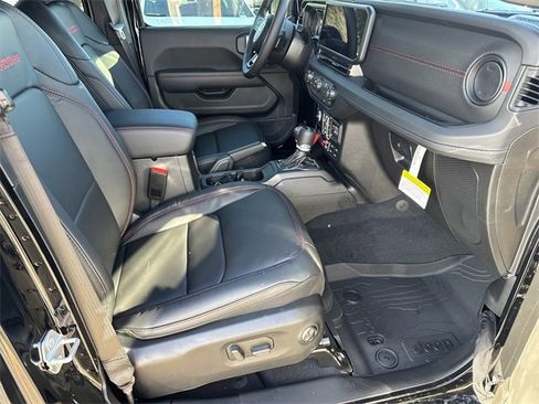 New 2026 Jeep Wrangler Unlimited Rubicon image 15