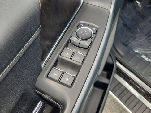 Used 2022 Ford F150 Lariat AWD/4WD image 22