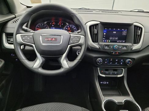 Used 2023 GMC Terrain SLE image 22