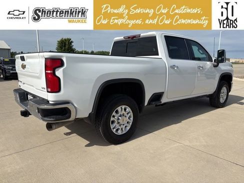 Used 2024 Chevrolet Silverado 2500 LTZ w/ LTZ Plus Package AWD/4WD image 47