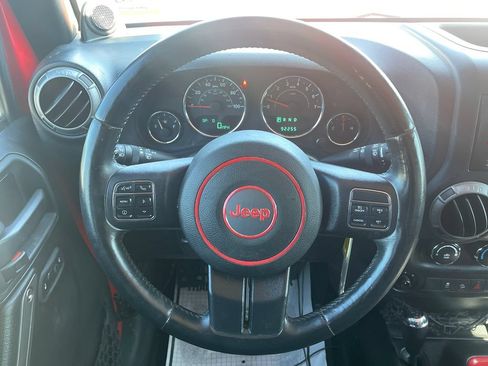 Used 2014 Jeep Wrangler Unlimited Sport w/ Quick Order Package 24S AWD/4WD image 21