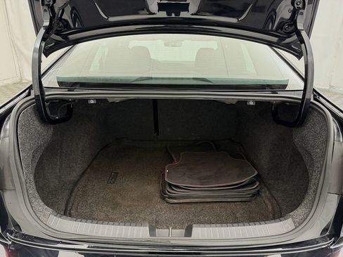 Used 2019 Volkswagen Jetta GLI image 27