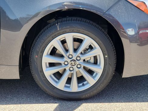 New 2026 Toyota Corolla SE FWD image 17