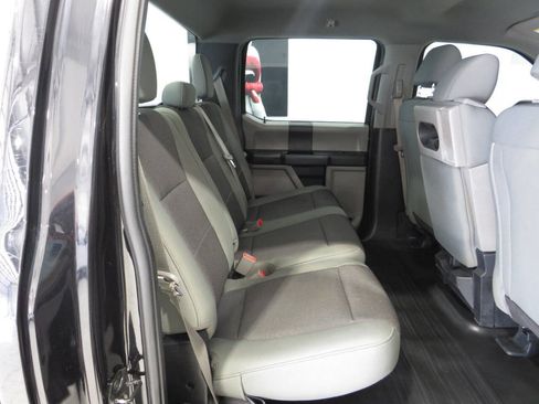 Used 2019 Ford F150 XL w/ Equipment Group 101A Mid AWD/4WD image 8
