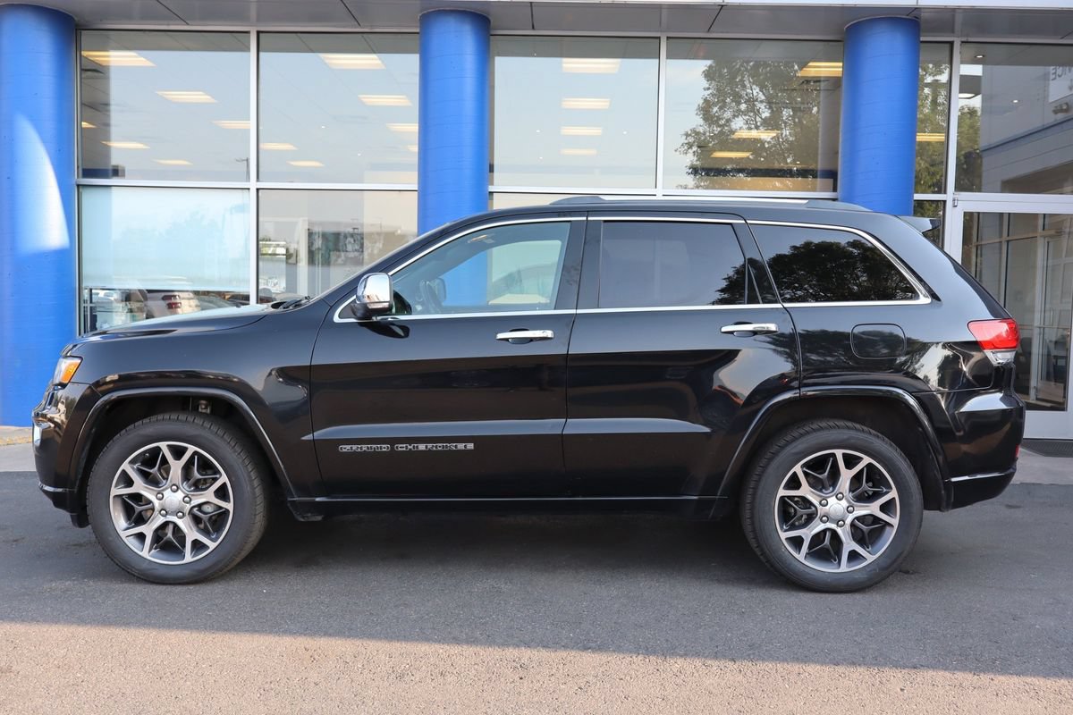 Used 2019 Jeep Grand Cherokee Overland AWD/4WD image 2