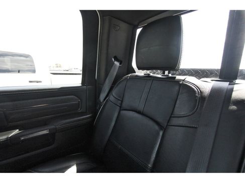 Used 2021 RAM 2500 Limited AWD/4WD image 14