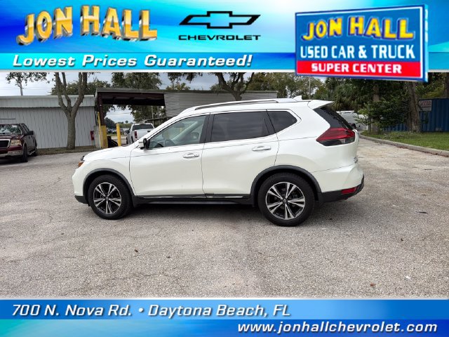 Used 2018 Nissan Rogue SL w/ Premium Package FWD image 4