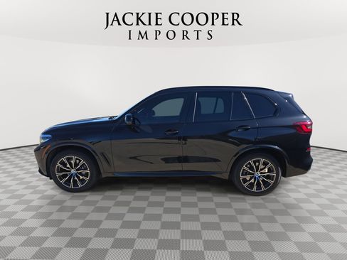 Used 2022 BMW X5 xDrive40i w/ M Sport Package AWD/4WD image 8