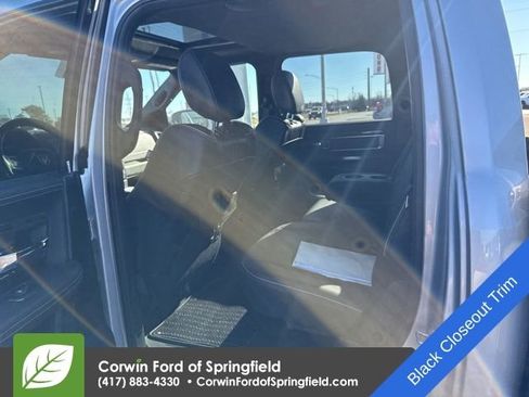 Used 2017 RAM 1500 Limited image 9