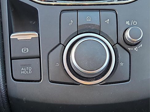 Used 2025 MAZDA CX-5 AWD 2.5 S w/ Preferred Package image 17