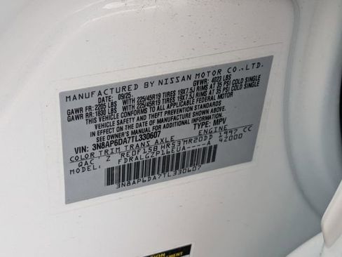 New 2026 Nissan Kicks SR image 31