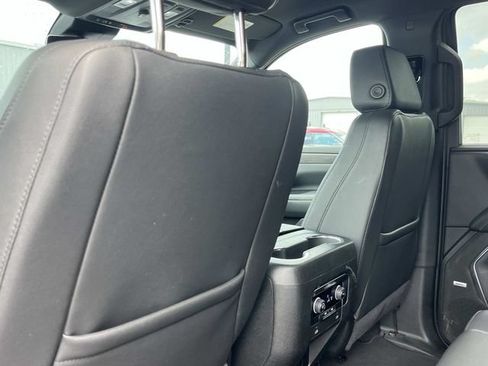 Used 2024 Chevrolet Tahoe LT AWD/4WD image 24