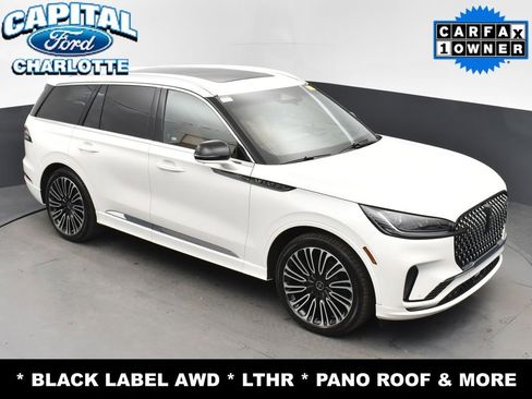 Used 2025 Lincoln Aviator Black Label image 30