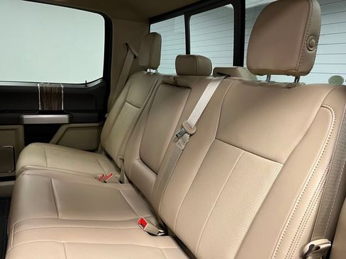 Used 2019 Ford F150 Lariat w/ Equipment Group 502A Luxury AWD/4WD image 48