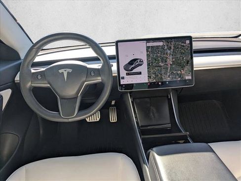 Used 2020 Tesla Model 3 Performance image 17