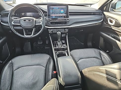 Certified 2022 Jeep Compass High Altitude image 3