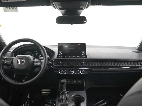 Used 2024 Honda Civic Sport image 13