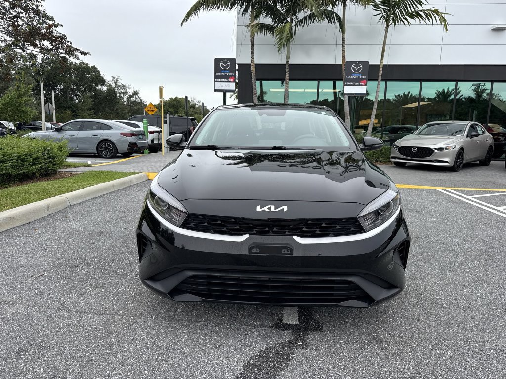 Used 2023 Kia Forte LXS w/ LXS Technology Package FWD image 29