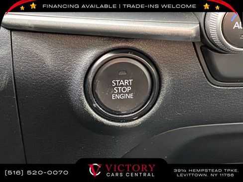 Used 2024 MAZDA MAZDA3 s image 29