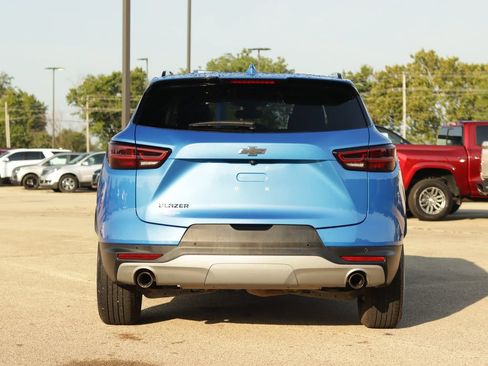 Used 2024 Chevrolet Blazer LT w/ Convenience Package FWD image 6