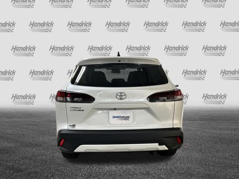 Used 2026 Toyota Corolla Cross L FWD image 9