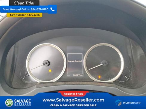 Used 2014 Lexus IS 250 w/ Navigation Package RWD image 12