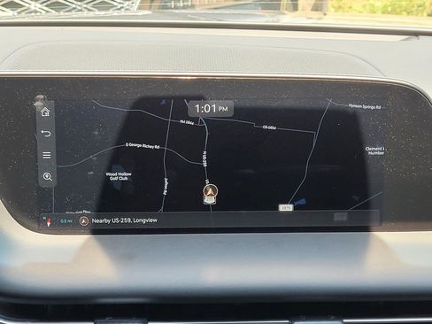 Used 2023 Genesis G90 3.5T image 17