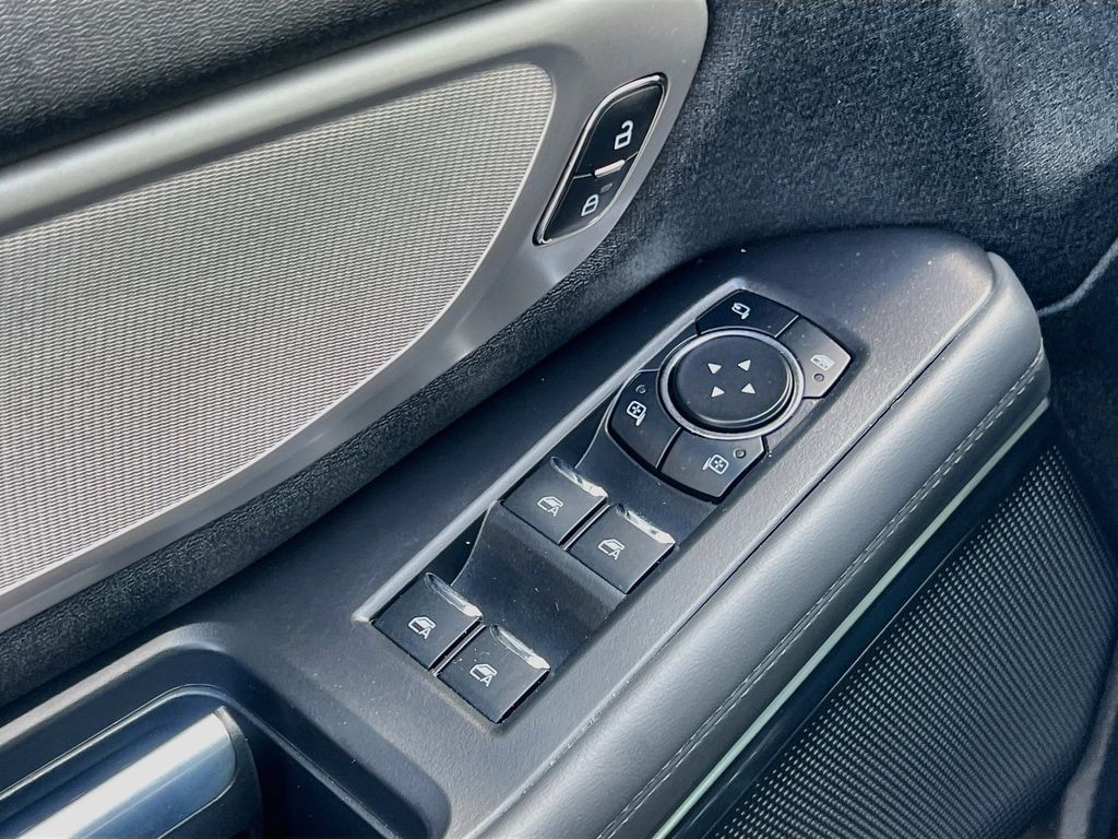 Used 2026 Ford Expedition Active RWD image 18