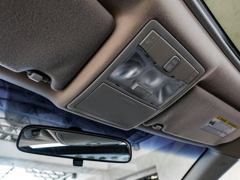 Used 2007 Toyota Avalon XL FWD image 21