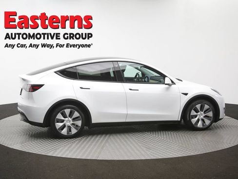 Used 2021 Tesla Model Y Long Range AWD/4WD image 38