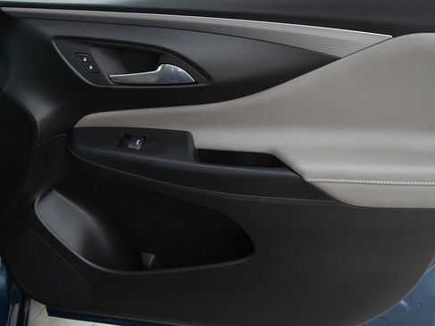 Used 2024 Buick Envista Avenir image 9