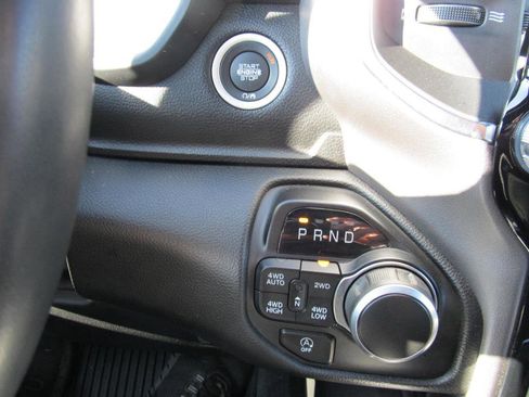 Used 2024 RAM 1500 Lone Star image 54