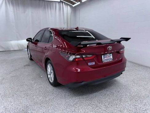 Used 2023 Toyota Camry LE FWD image 4