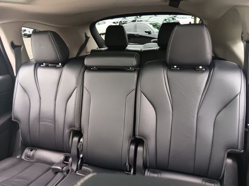 Used 2024 Acura MDX w/ Technology Package AWD/4WD image 13