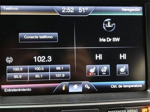 Used 2016 Ford Explorer XLT w/ Equipment Group 202A image 21