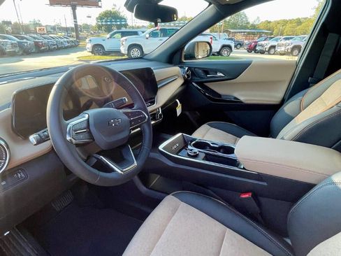 New 2026 Chevrolet Equinox ACTIV image 9