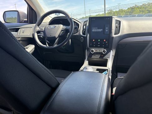 Used 2022 Ford Edge SE AWD/4WD image 25