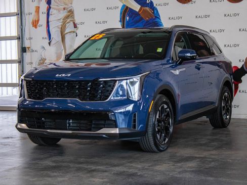 New 2025 Kia Sorento S w/ Panoramic Sunroof Package image 22