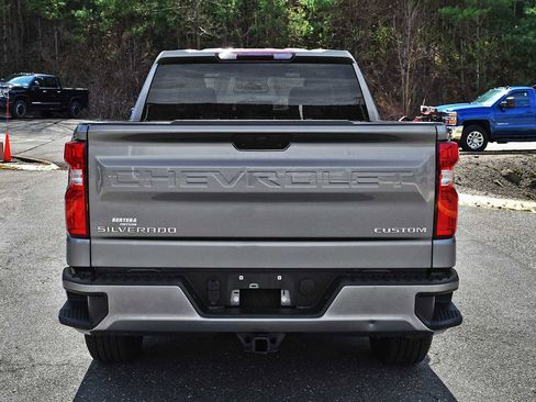 Used 2021 Chevrolet Silverado 1500 Custom image 7