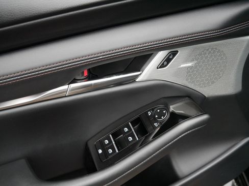 Used 2025 MAZDA MAZDA3 2.5 S Hatchback w/ Premium Pkg image 20