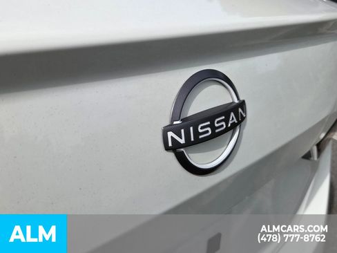 Used 2025 Nissan Altima 2.5 SV FWD image 24