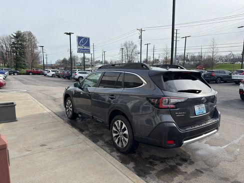 Used 2025 Subaru Outback Limited image 5