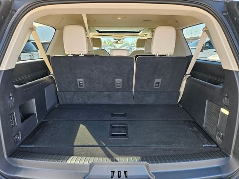 Used 2023 Ford Expedition Max Platinum AWD/4WD image 30